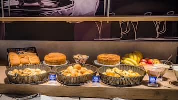 Tägliches Frühstücksbuffet (45 BRL pro Person)