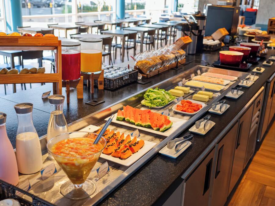 Daily buffet breakfast for a fee