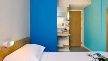 Superior Room, 1 Double Bed | Desk, free WiFi, bed sheets