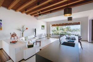 Exclusive Villa | Private kitchen