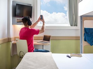 Standard Room, Multiple Beds (Cama de Casal e Cama Sobreposta)