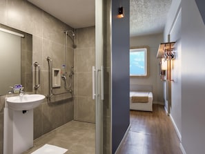 Standard Room, 1 Double Bed, Accessible (Accessible)