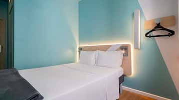 Classic Room, 1 Double Bed | Blackout drapes, free WiFi, bed sheets