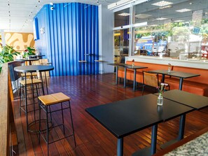 Bar (en la propiedad)