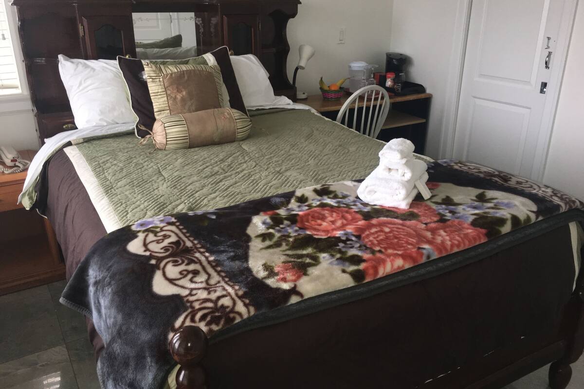 Truy cập Internet không dây miễn phí, bộ trải giường