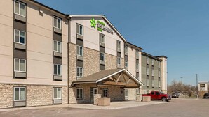 Exterior - Extended Stay America Suites - Minneapolis - Fridley (Fridley)
