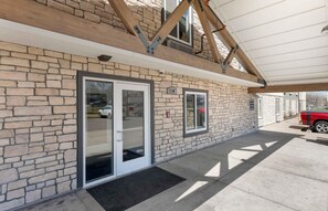 Exterior - Extended Stay America Suites - Minneapolis - Fridley (Fridley)