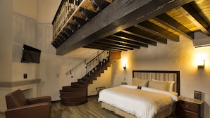 Presidential Suite, 1 King Bed with Sofa bed, 2 Bathrooms | Down comforters, in-room safe, desk, iron/ironing board