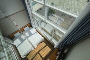 Chambre Familiale (19PY) | Rideaux occultants, Wi-Fi gratuit, draps fournis