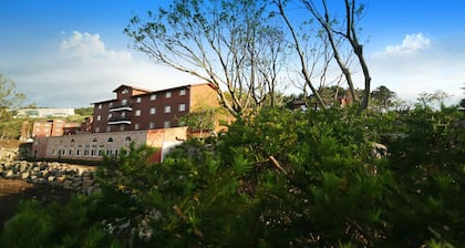 Arbon Resort
