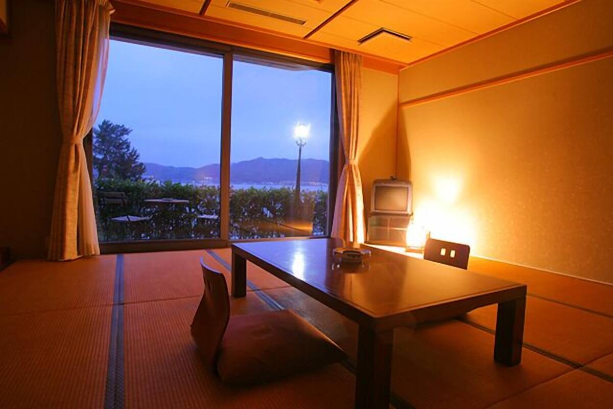 Chambre traditionnelle, vue sur la mer (Japanese Style) | Coffre-fort, bureau, lit de bébé (gratuit), lit d’appoint (gratuit)