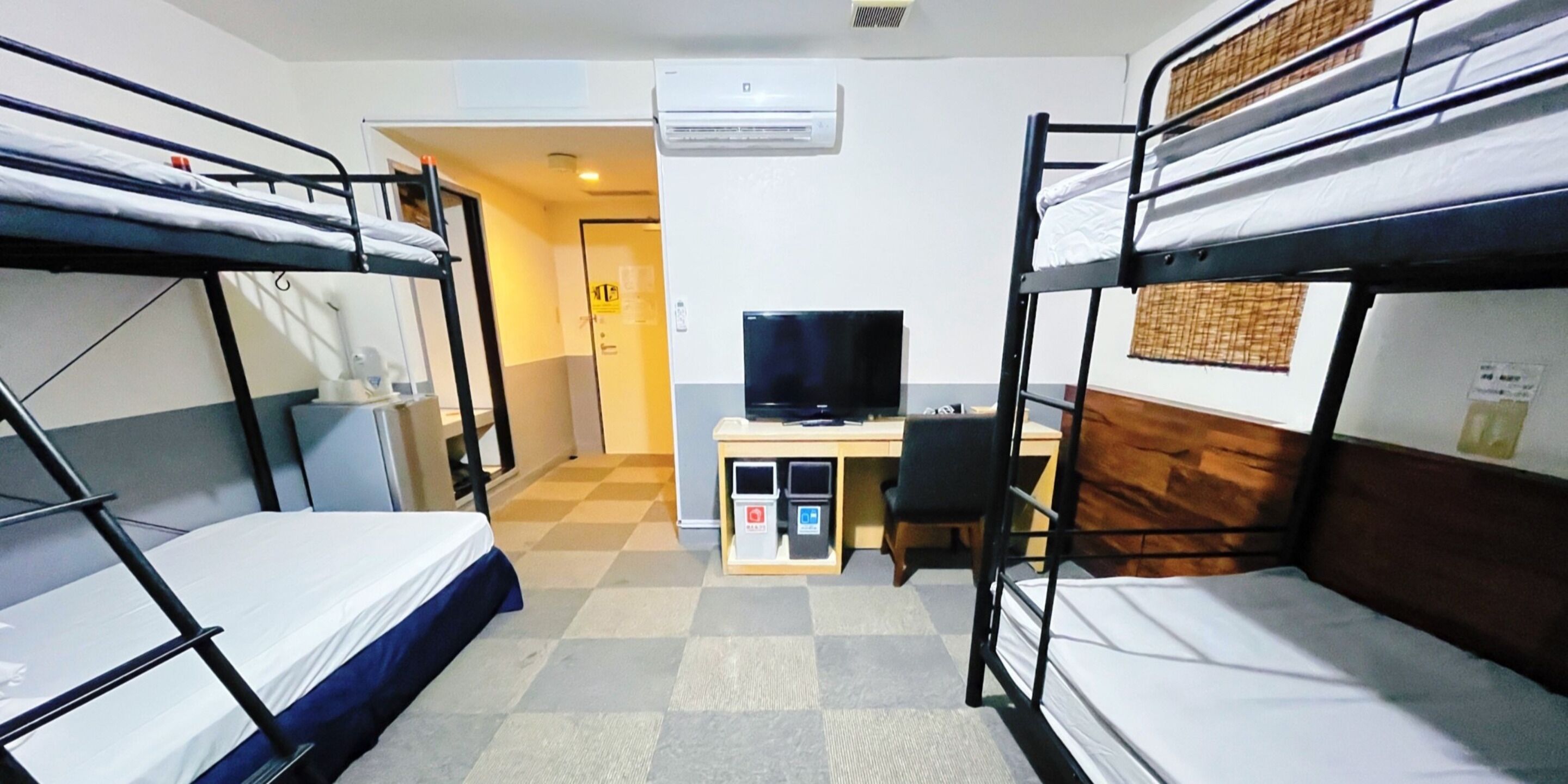 quadruple room, non smoking | 1 bedroom, blackout curtains, free wifi, bed sheets