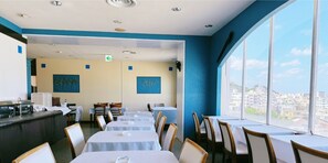 Petit déjeuner à emporter (800 JPY par personne)