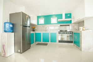 Fridge, coffee/tea maker, electric kettle - Indila Boracay (Boracay Island)