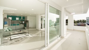 Penthouse, 2 Bedrooms, Kitchen | Living room - Indila Boracay (Boracay Island)