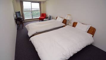 Twin Room | Blackout curtains, free WiFi
