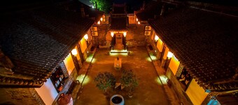 City Wall Old House.Ji Residence