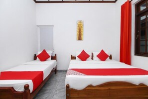 โต๊ะทำงาน, เตารีด/โต๊ะรีดผ้า, Wi-Fi ฟรี