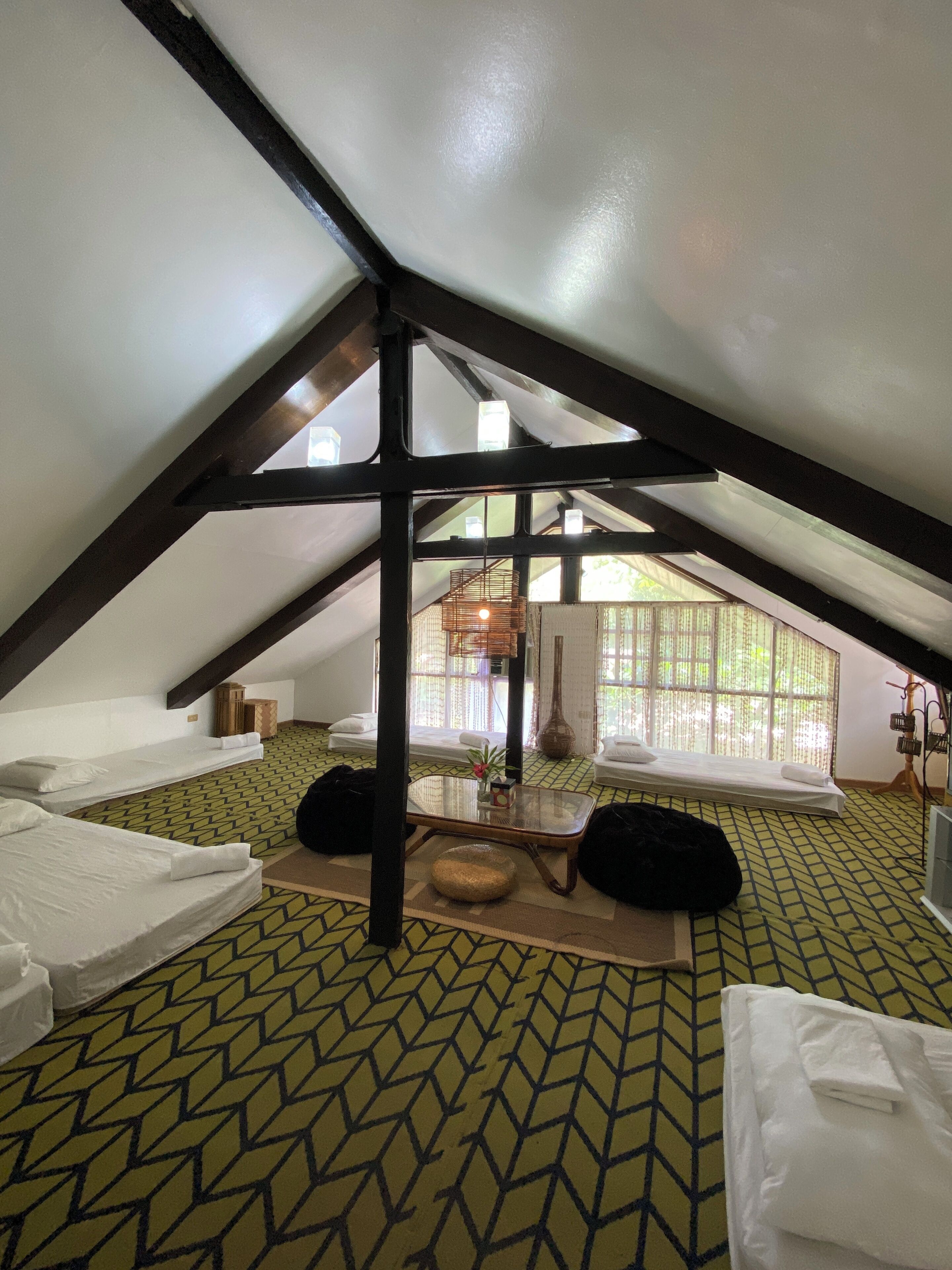 Habitación familiar, 2 habitaciones, vistas a la playa | Escritorio