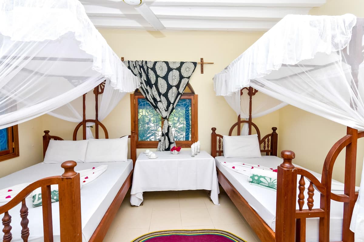 In-room safe, individually decorated, individually furnished, desk