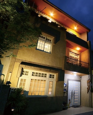 Front of property – evening/night