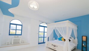 Chambre supĂ©rieure double | Bureau, rideaux dâobscurcissement, lit dâappoint (supplĂ©ment)