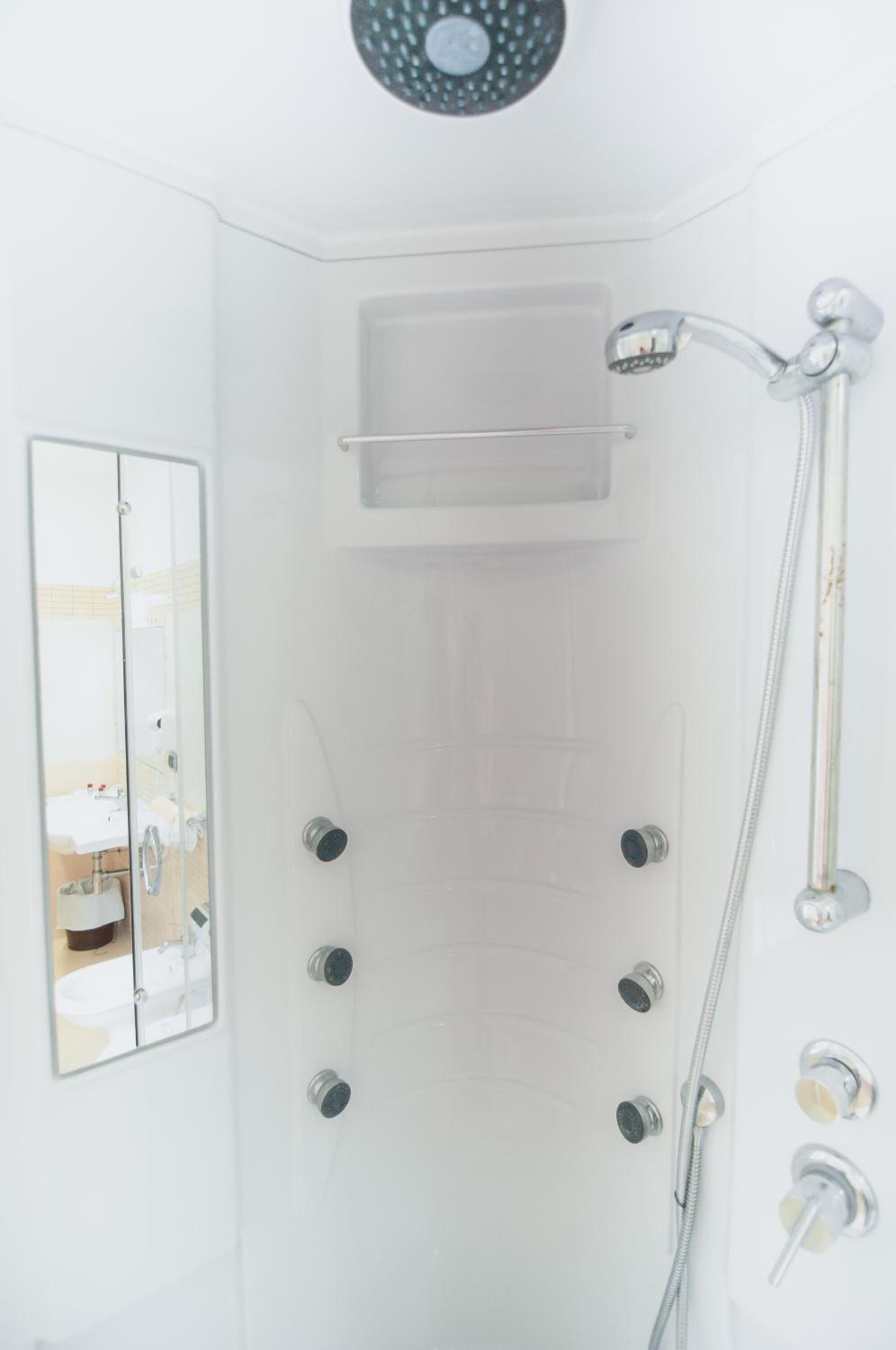 shower, free toiletries, hair dryer, bathrobes