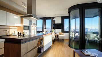 Next View, Rooftop Apartment | Private kitchen | Full-size fridge, microwave, oven, stovetop