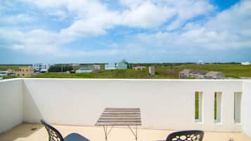 Deluxe Double Room, 1 King Bed, Balcony, Tower | Balcony view