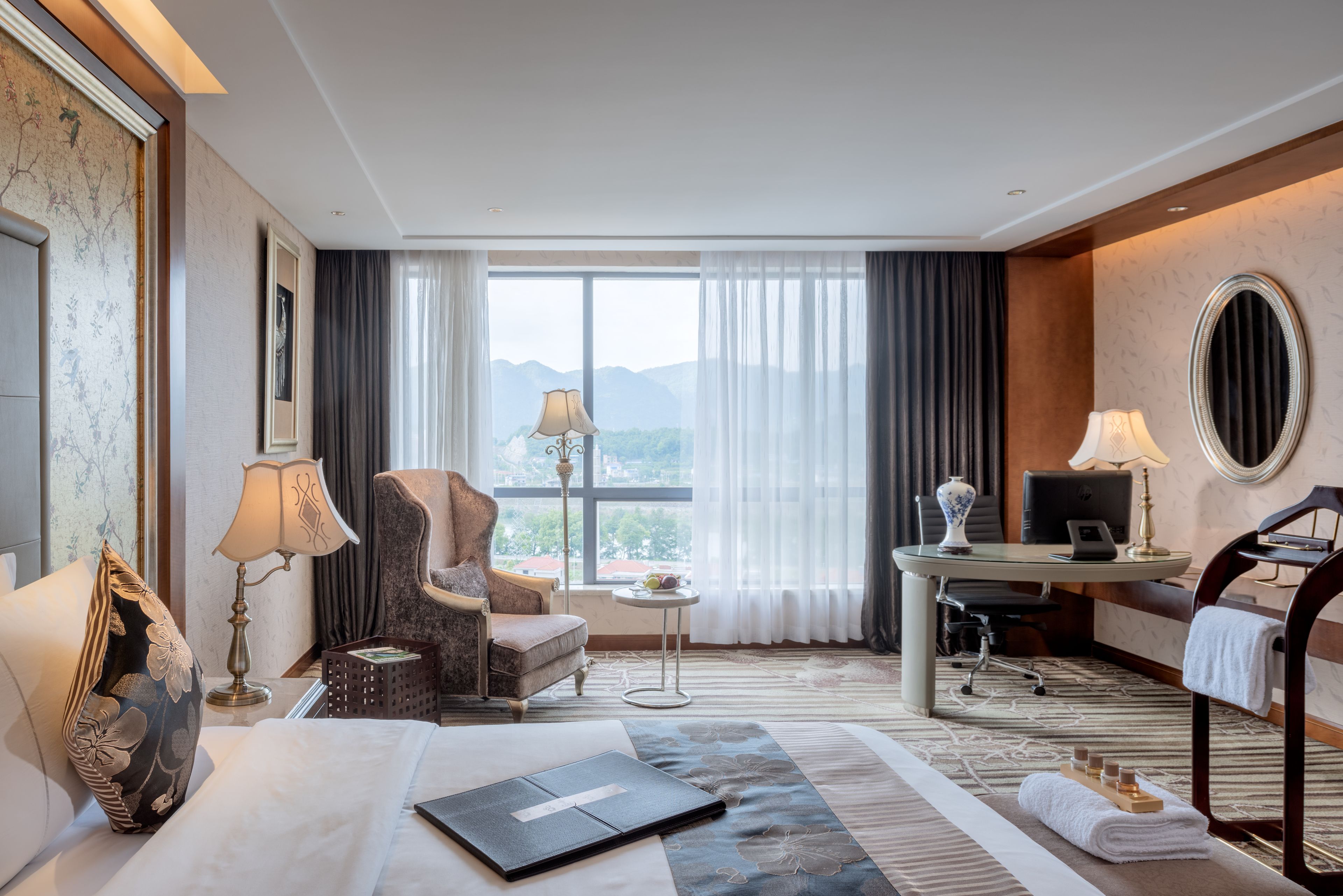 characteristic double room | minibar, in-room safe, desk, laptop workspace