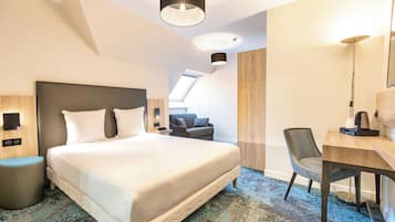 Literie de qualité supérieure, coffres-forts dans les chambres, bureau