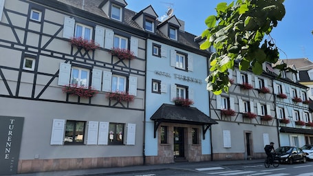 Exterior. Hôtel Maison Turenne
