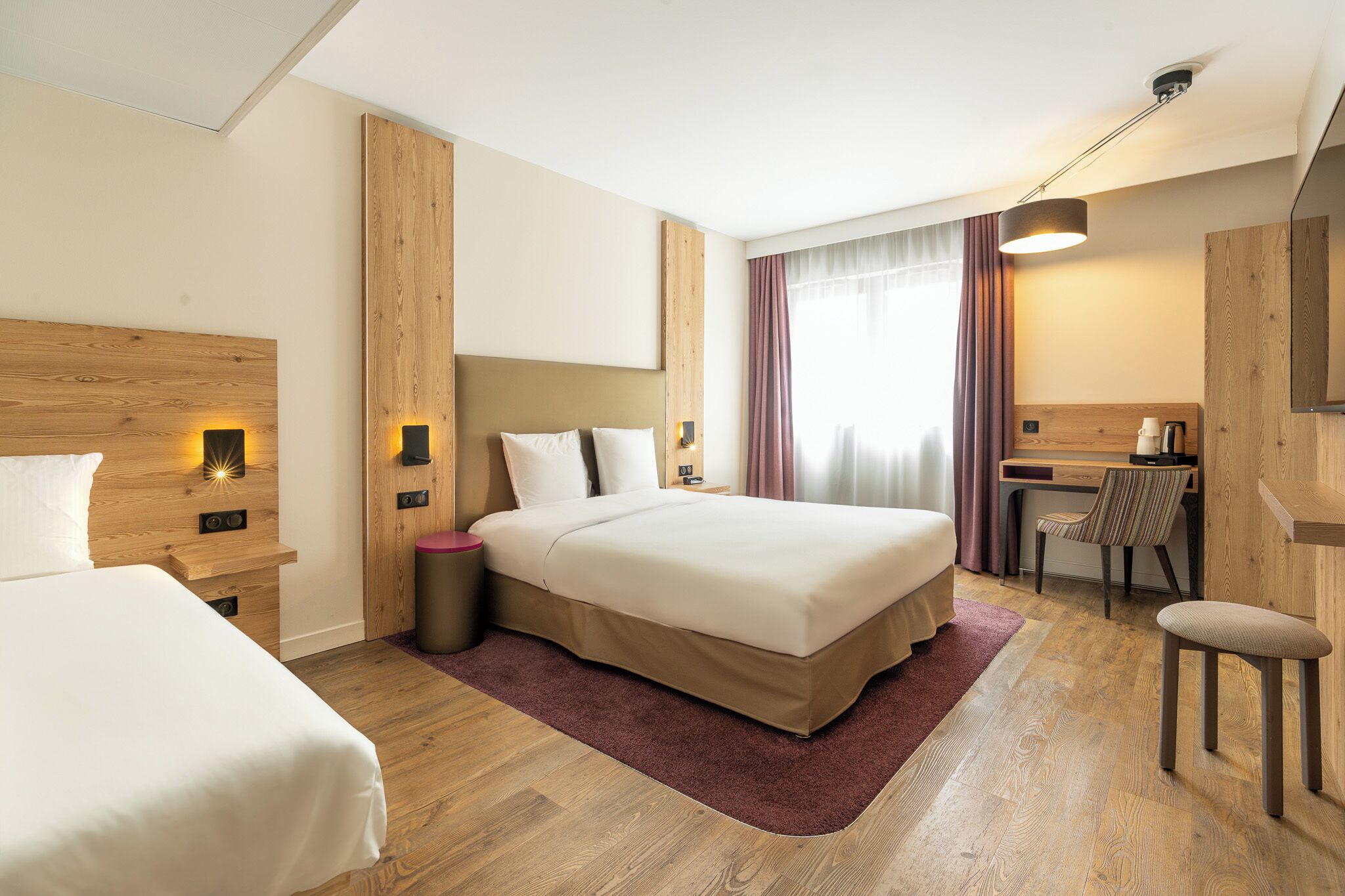 triple room, 1 queen bed with sofa bed | 1 bedroom, premium bedding, in-room safe, desk