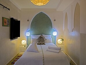 Triple Room | Premium bedding, iron/ironing board, free cots/infant beds, free WiFi