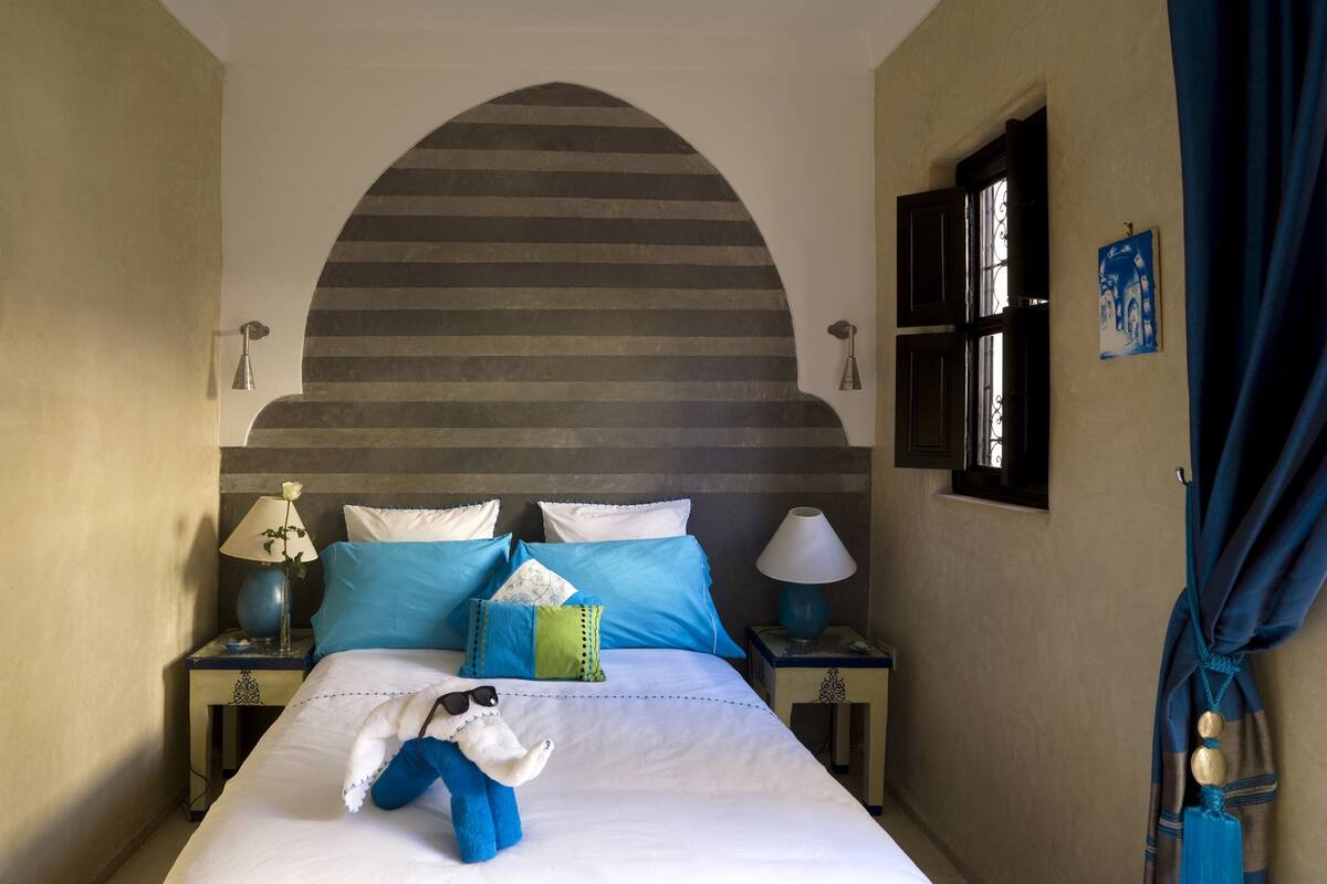 Double Room | Premium bedding, iron/ironing board (on request), free cots/infant beds