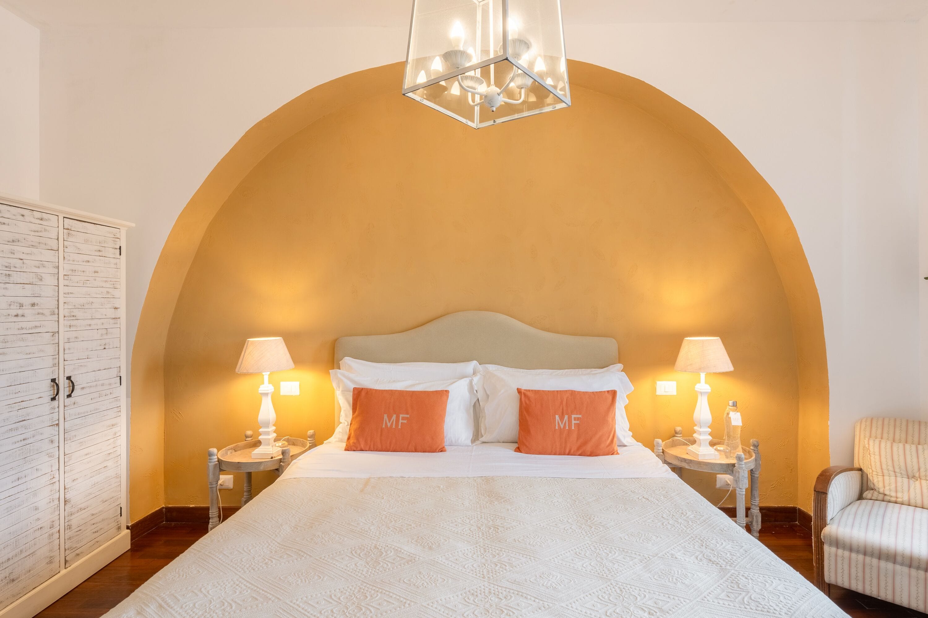 Superior-værelse med dobbeltseng eller 2 enkeltsenge | Pengeskab på værelset, skrivebord, lydisolering, gratis baby-/barnesenge