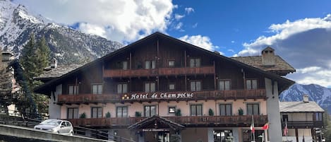 Exterior