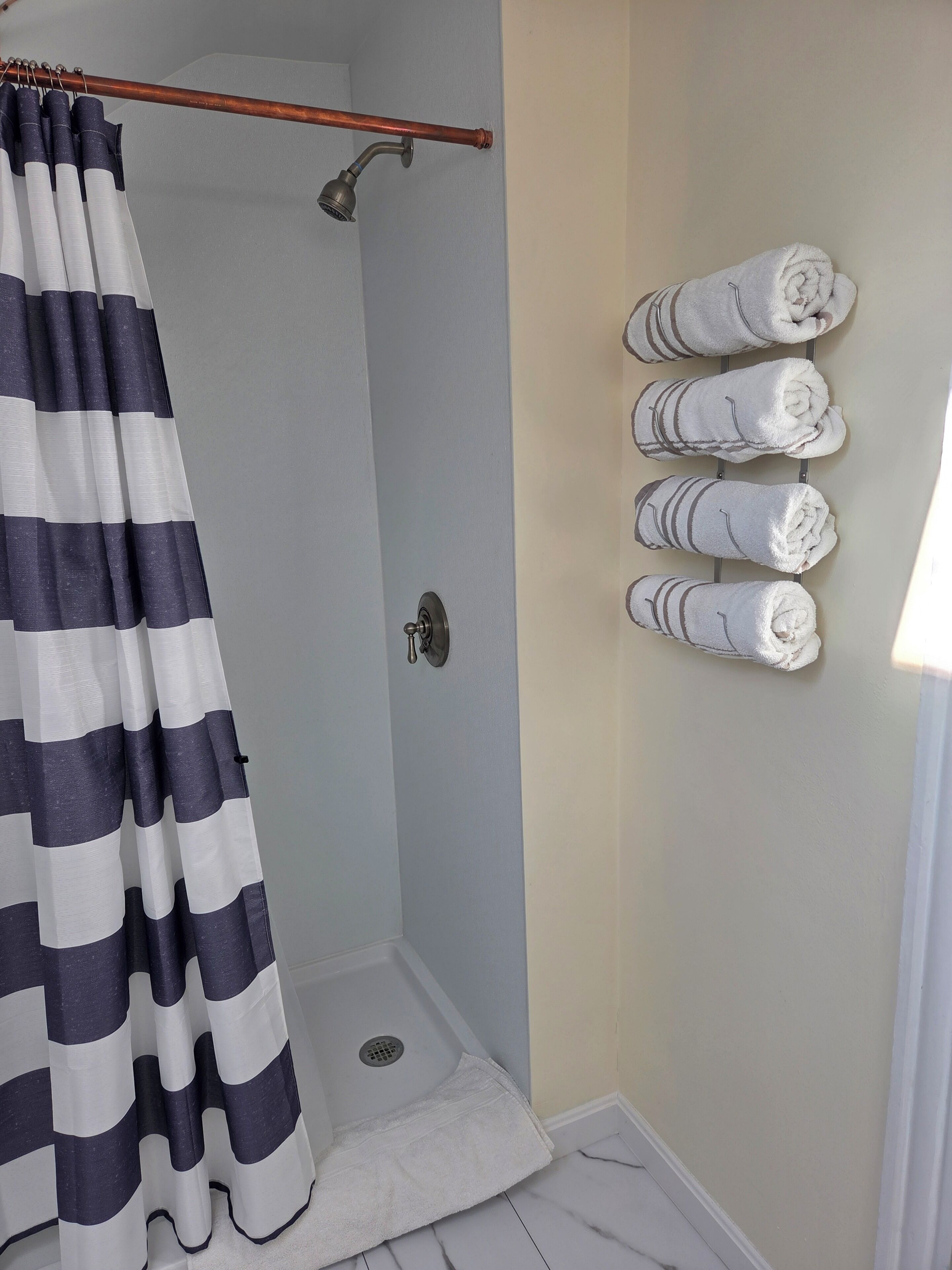 Leilighet – classic, 3 soverom | Dusj på badet