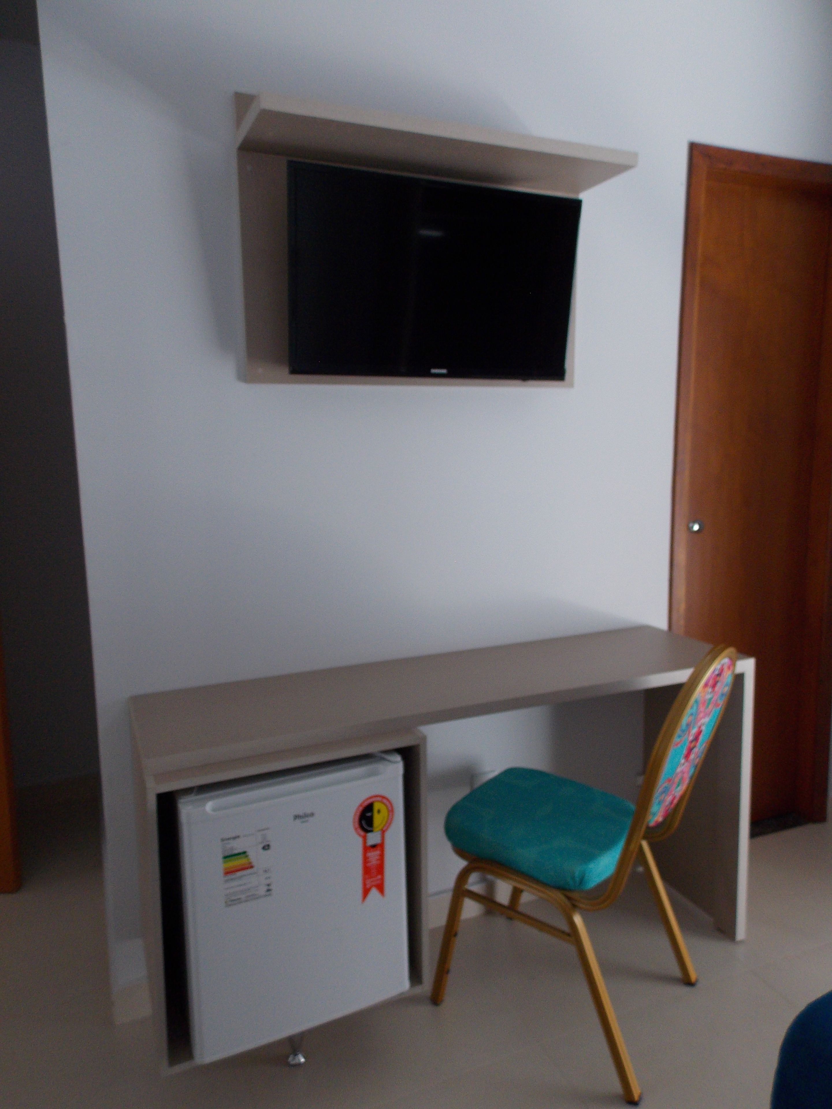 single room | minibar, desk, blackout curtains, free wifi