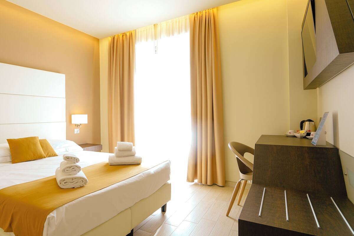 Literie de qualité supérieure, couette en duvet d'oie, minibar