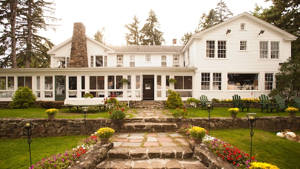 Exterior - Top of the World Resort (Lake George)