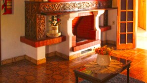 Fireplace - Ross Char Hotel (Asunción)
