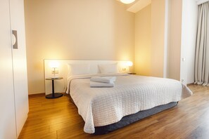 In-room safe, individually decorated, individually furnished, desk