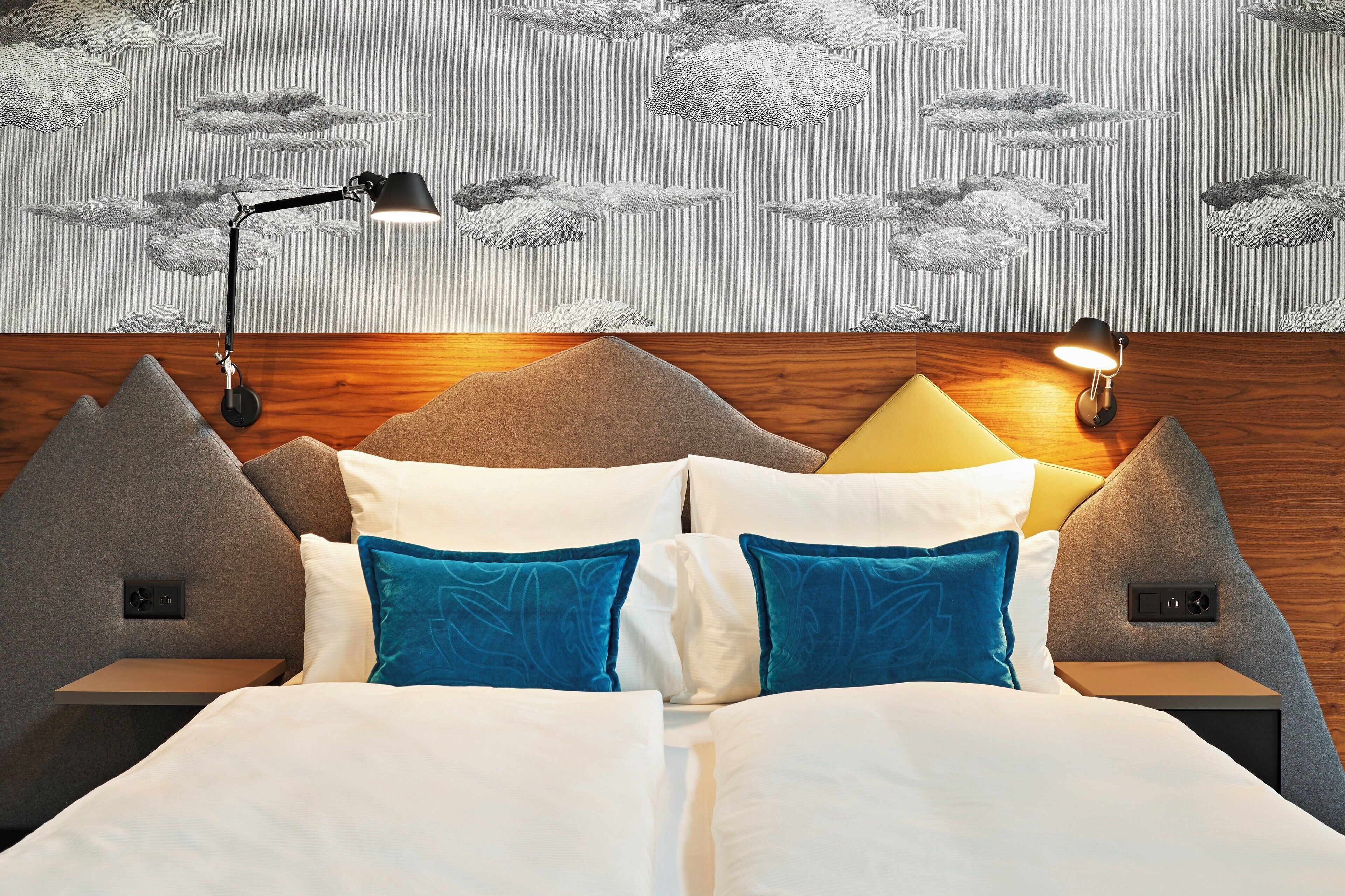 hypo-allergenic bedding, in-room safe, desk, blackout curtains