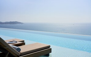 Outdoor pool - Rosewood Sanya (Sanya)