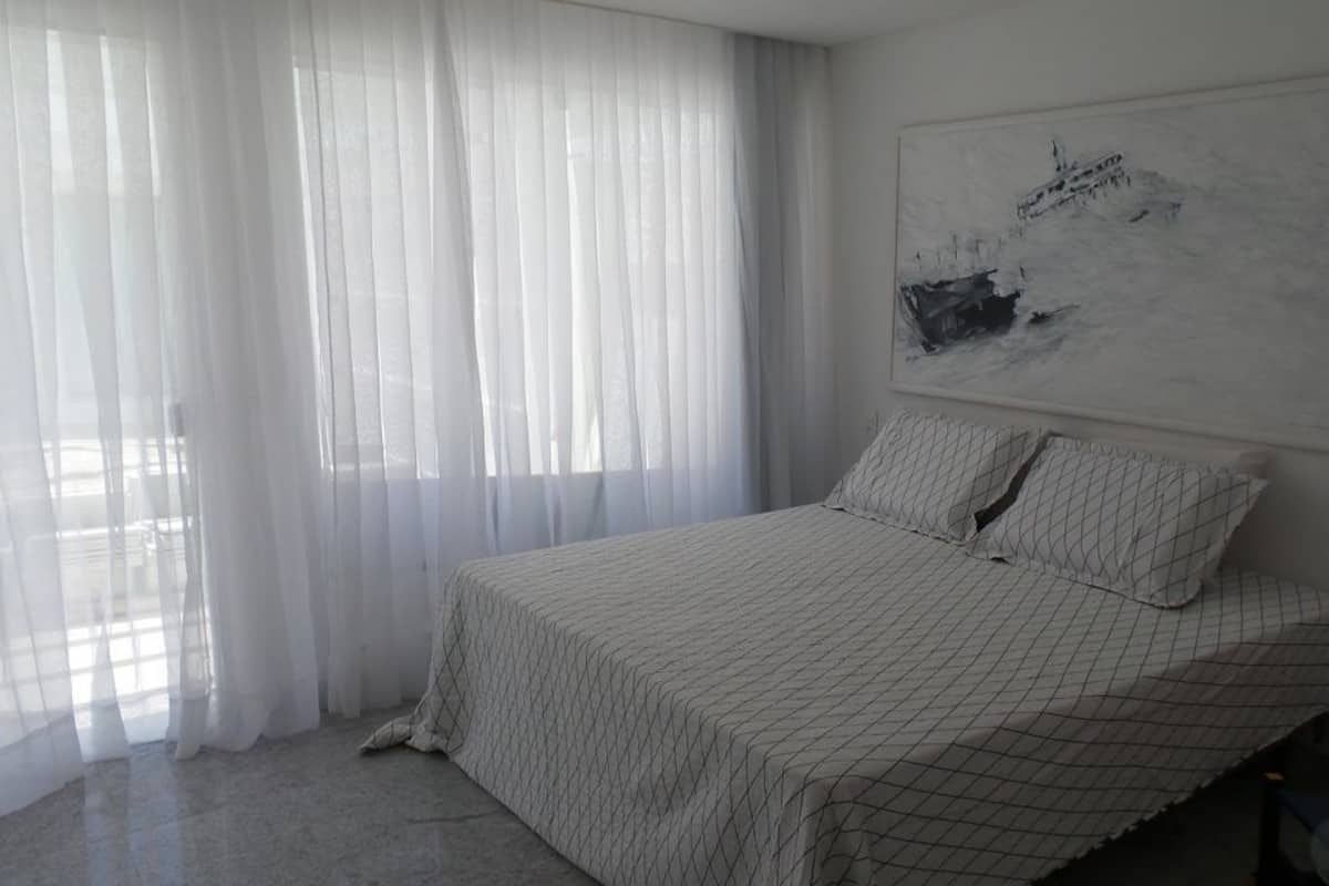 Premium bedding, minibar, individually decorated, free cots/infant beds