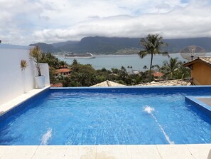 Phòng Suite Tiêu chuẩn, 1 phòng ngủ, có thể sử dụng hồ bơi, cạnh hồ bơi | Quang cảnh từ phòng