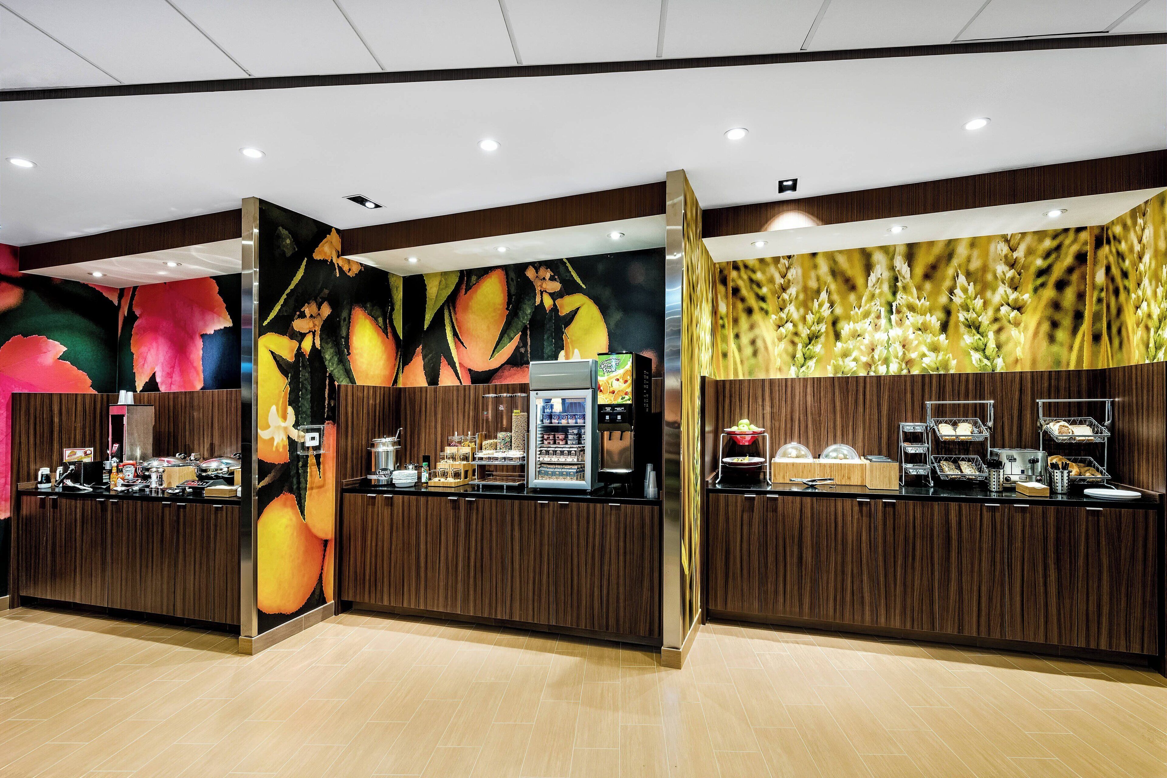 free daily continental breakfast