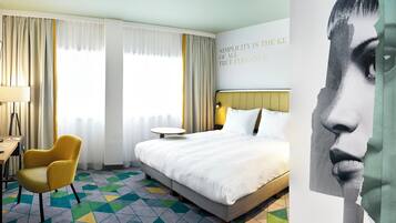 Allergikerbettwaren, Zimmersafe, Schreibtisch, schallisolierte Zimmer