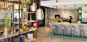 Middag serveres, belgiske retter